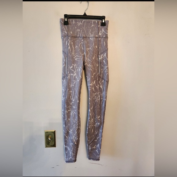 ATHLETA Rainier textured Tight Leggings grey marble Size xxs - Picture 1 of 3